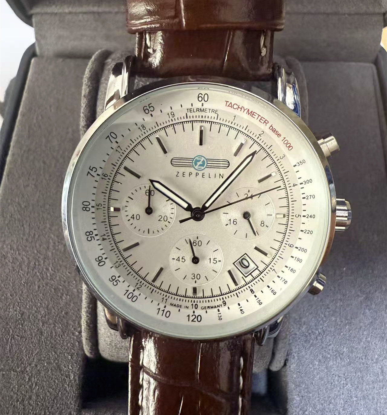 Luxury Watch News - Trendy Fashion ZEPPELIN Couple Wristwatches Men