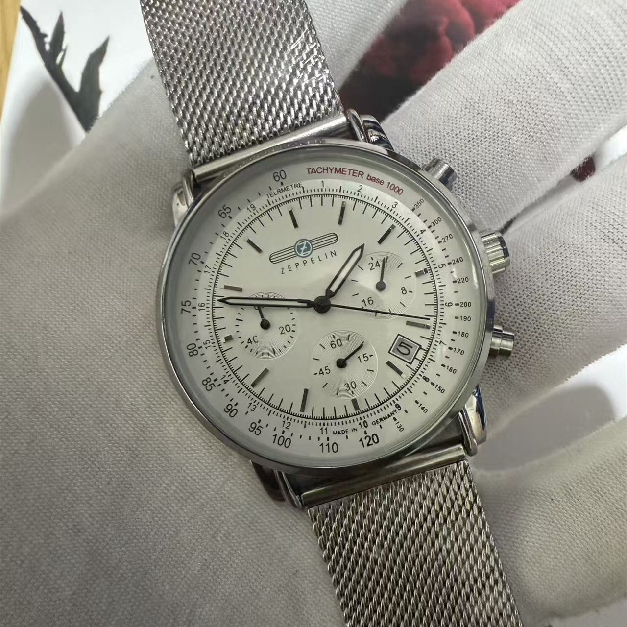 Trendy Fashion ZEPPELIN Couple - Luxury Watch News review and price