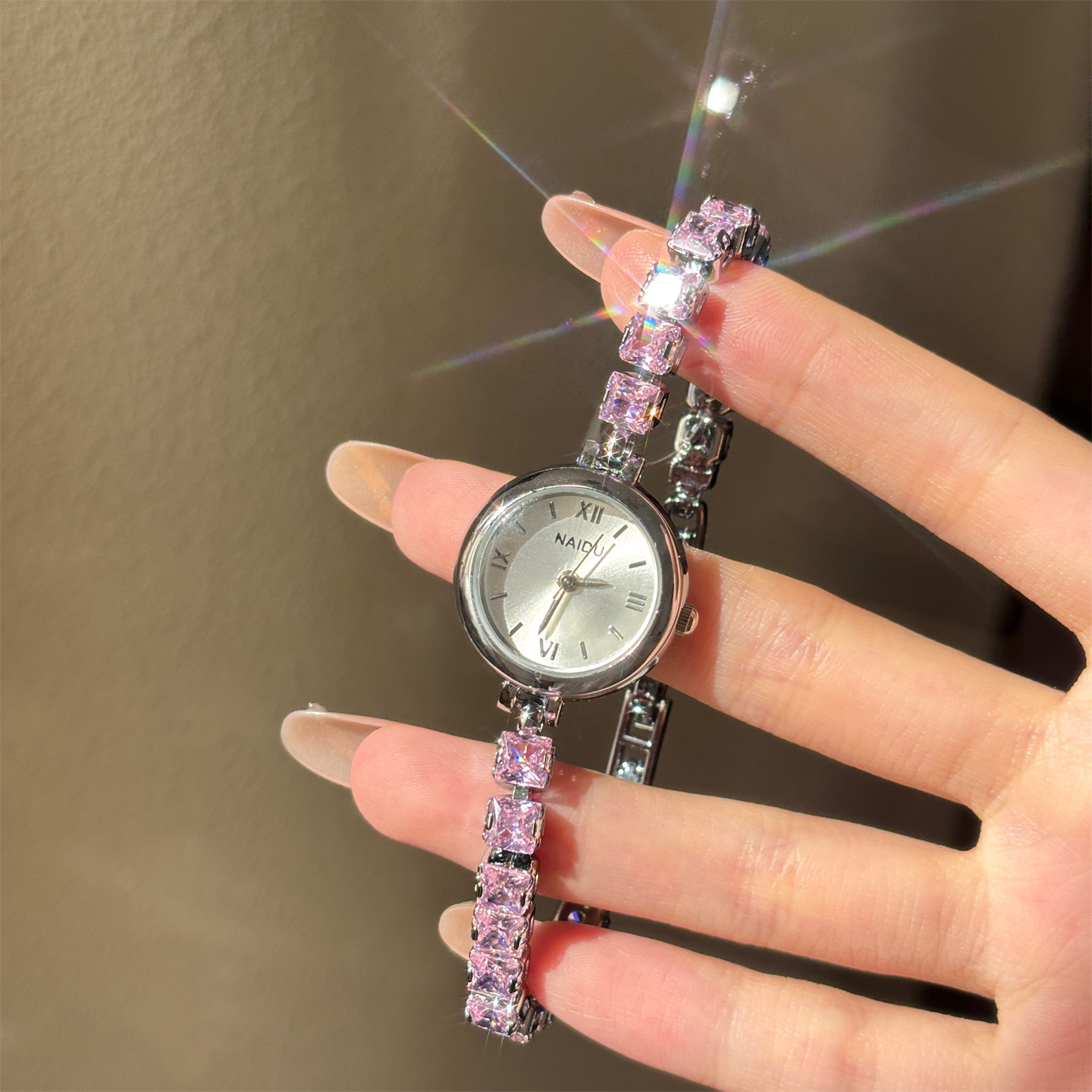 New Fashion Diamond-encrusted  - Luxury Watch Level review and price